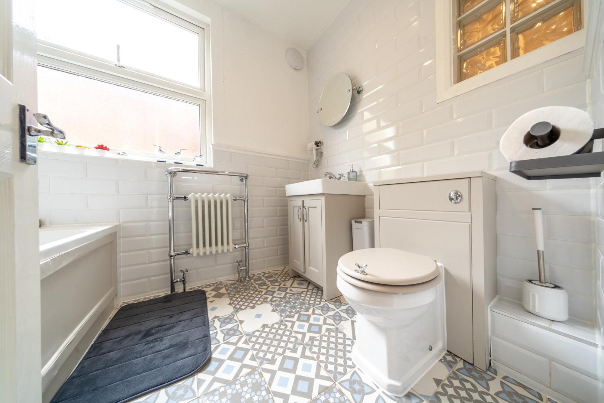 Beautiful 2 Bedroom With Private Garden In Wimbledon - Minutes From Central ลอนดอน ภายนอก รูปภาพ